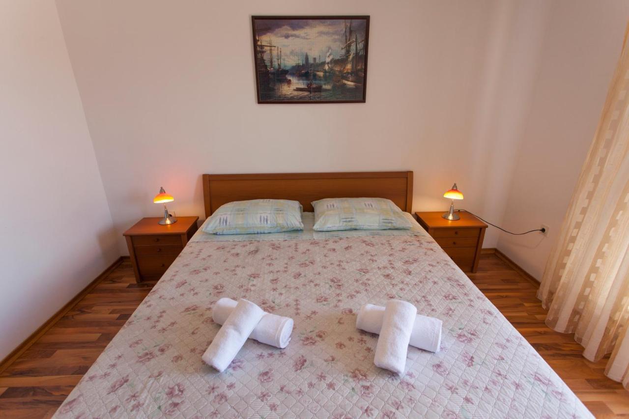 Apartman Budimir1 茨雷斯 外观 照片