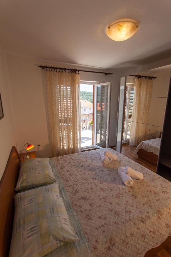 Apartman Budimir1 茨雷斯 外观 照片
